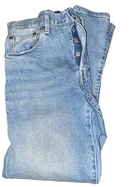 Levi's 501 Women's Skinny Jeans in Light Blue Wash